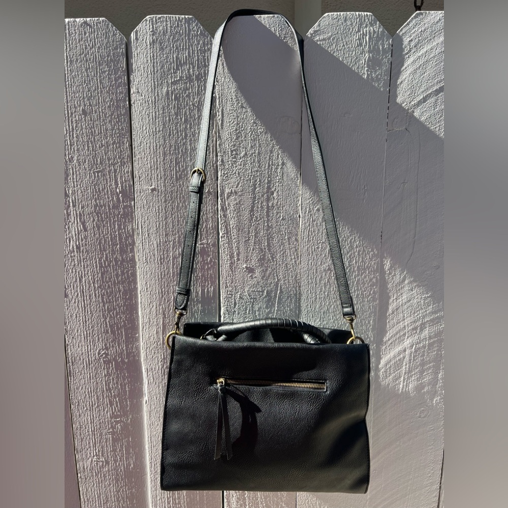 Universal Thread Good Co. Elegant Black Shoulder … - image 2